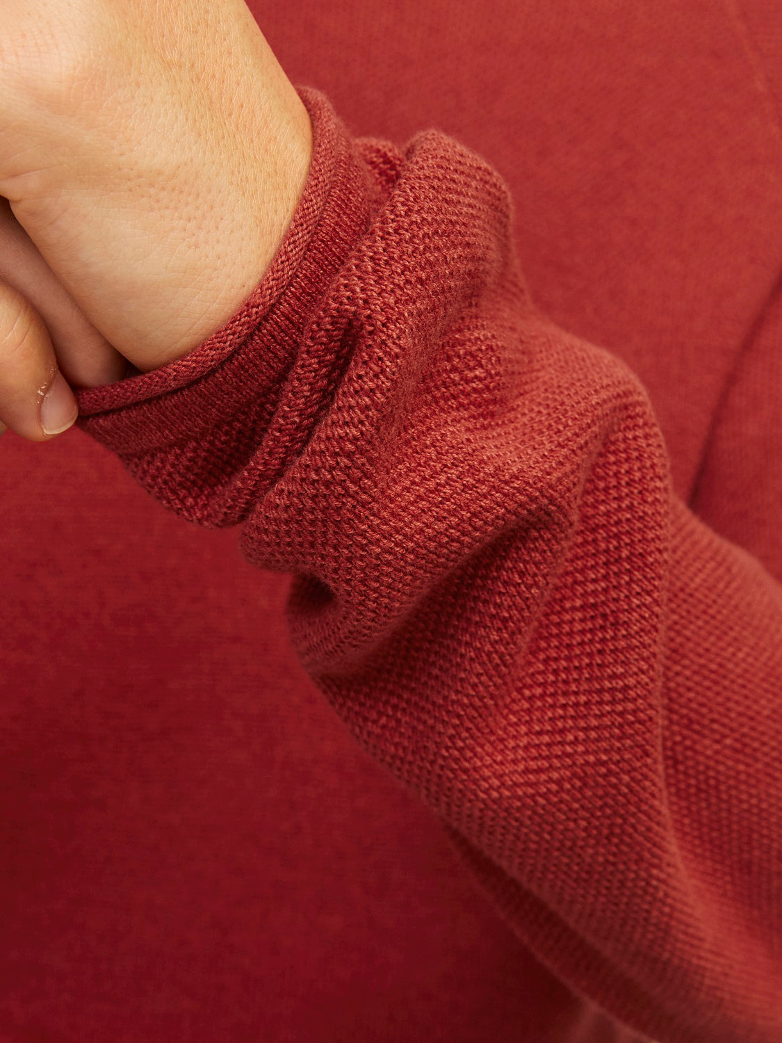 12157321RED OCHRE()TWIST_6_P