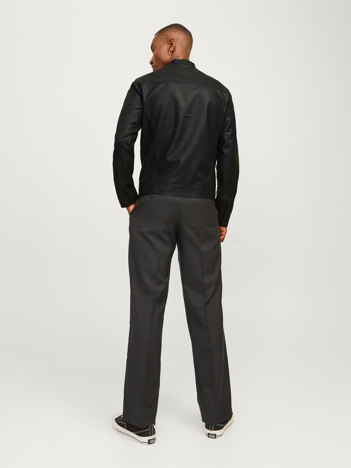 12182461BLACK_4_P