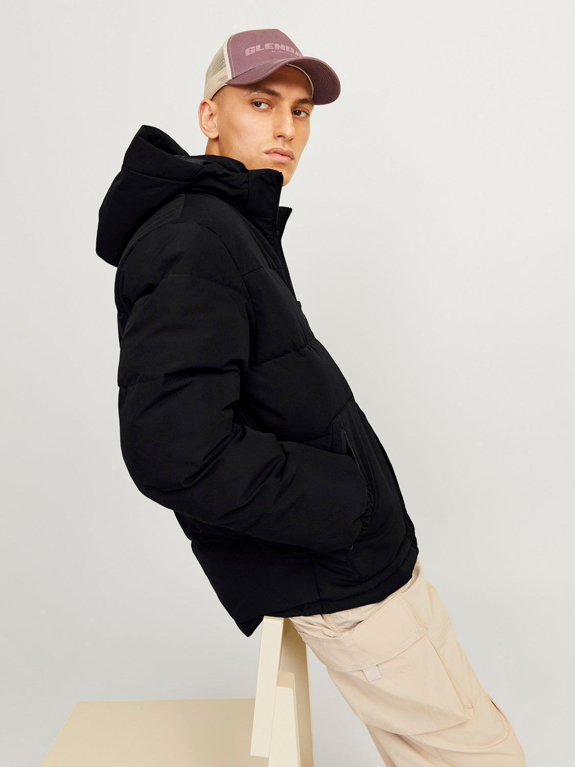 12258416BLACK_4_P