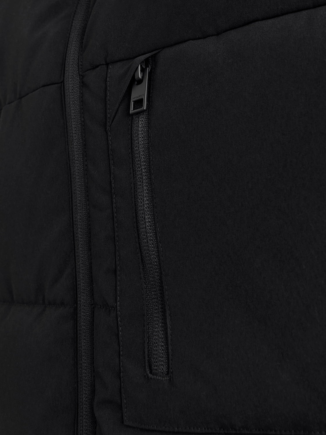 12258416BLACK_5_P