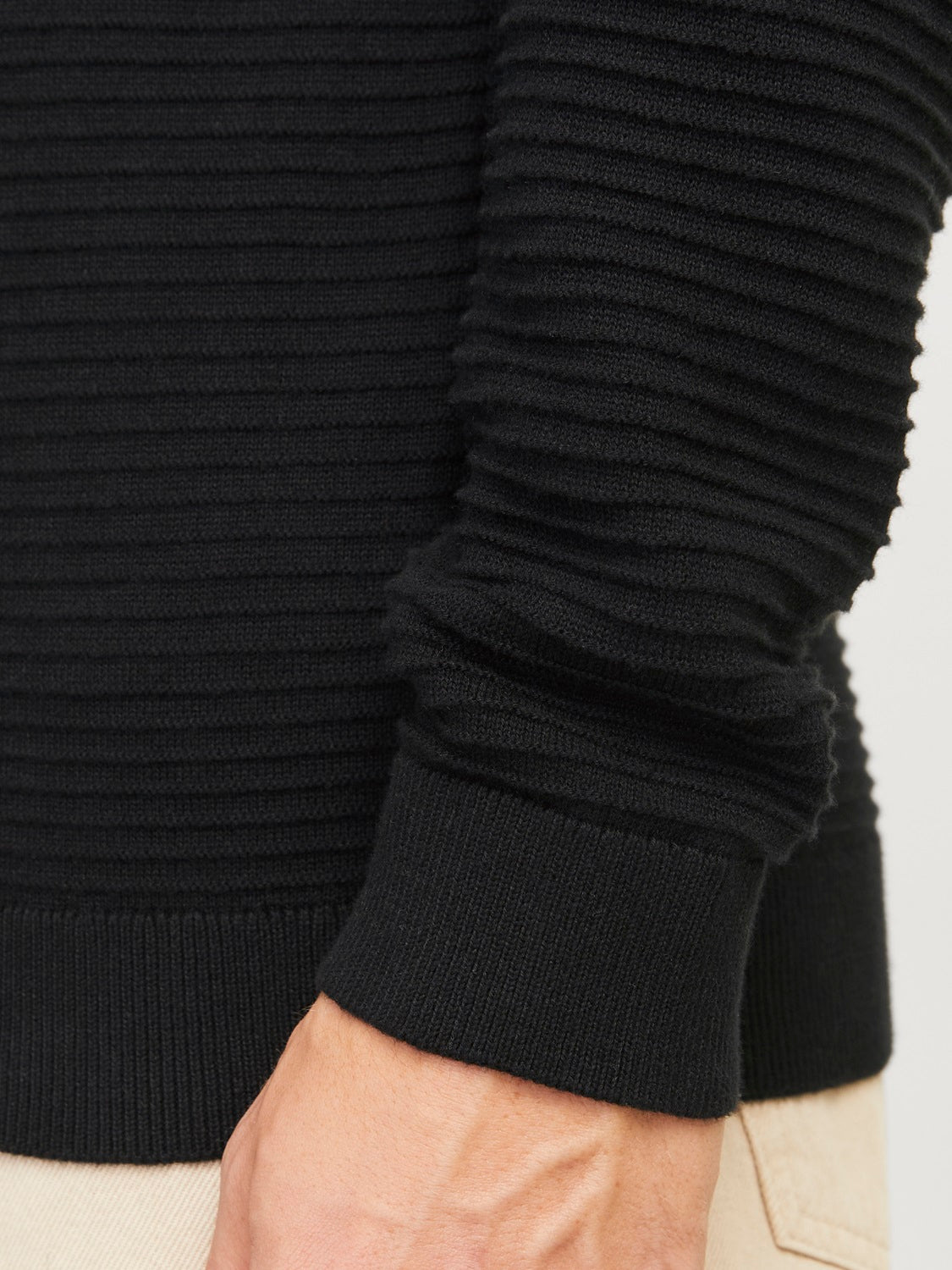 12258571BLACK_4_P