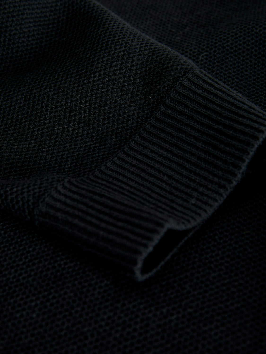 12266511BLACK_1_P