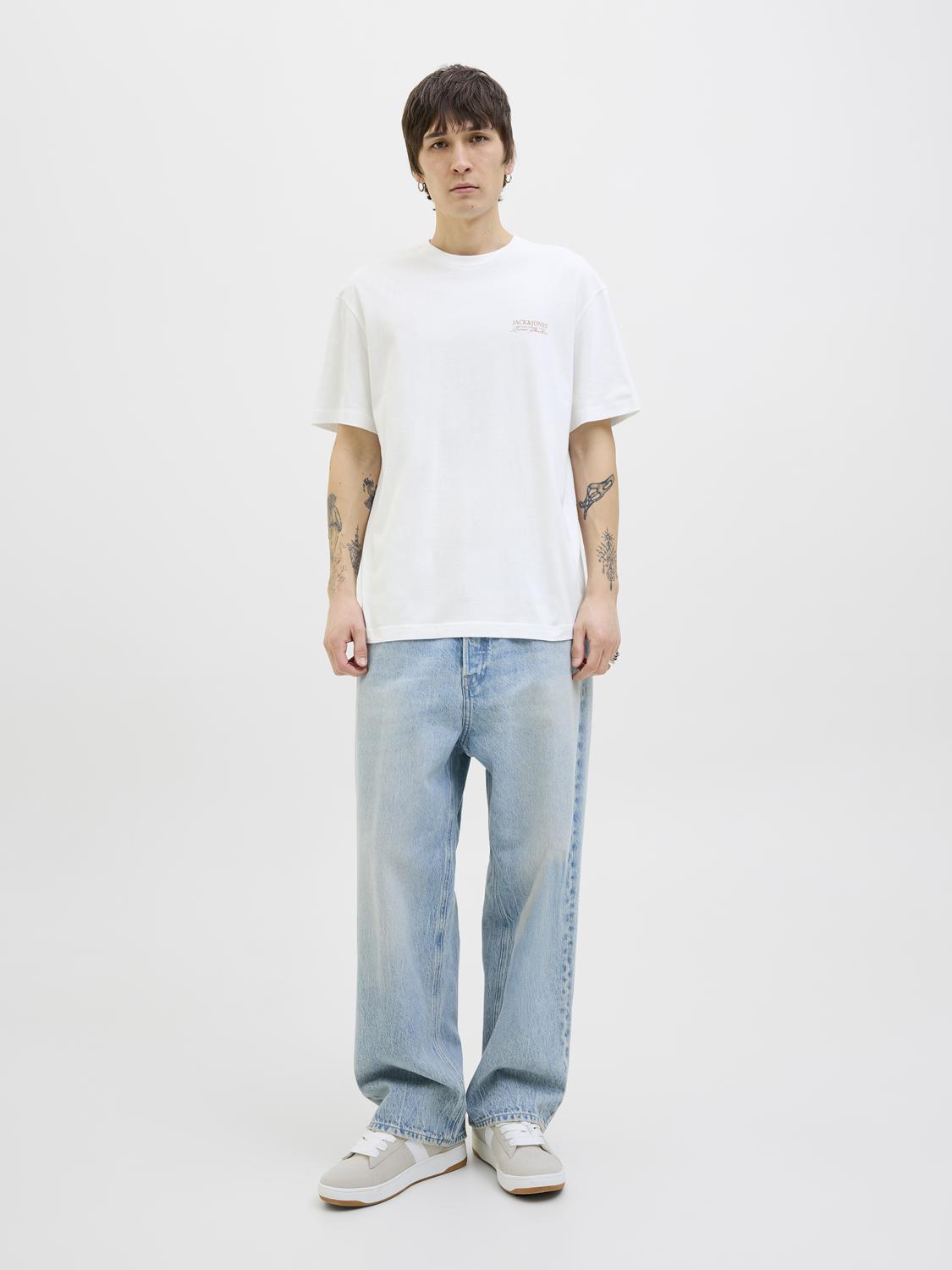 12269372WHITE_4_P