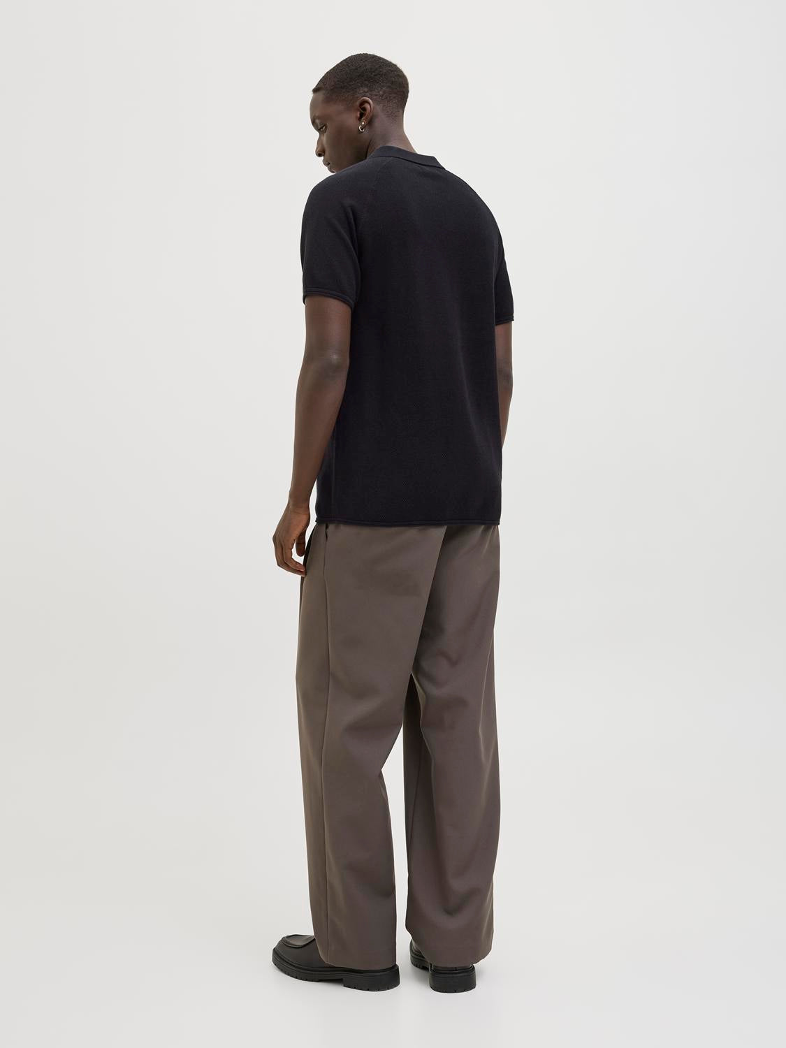 12269693BLACK_3_P