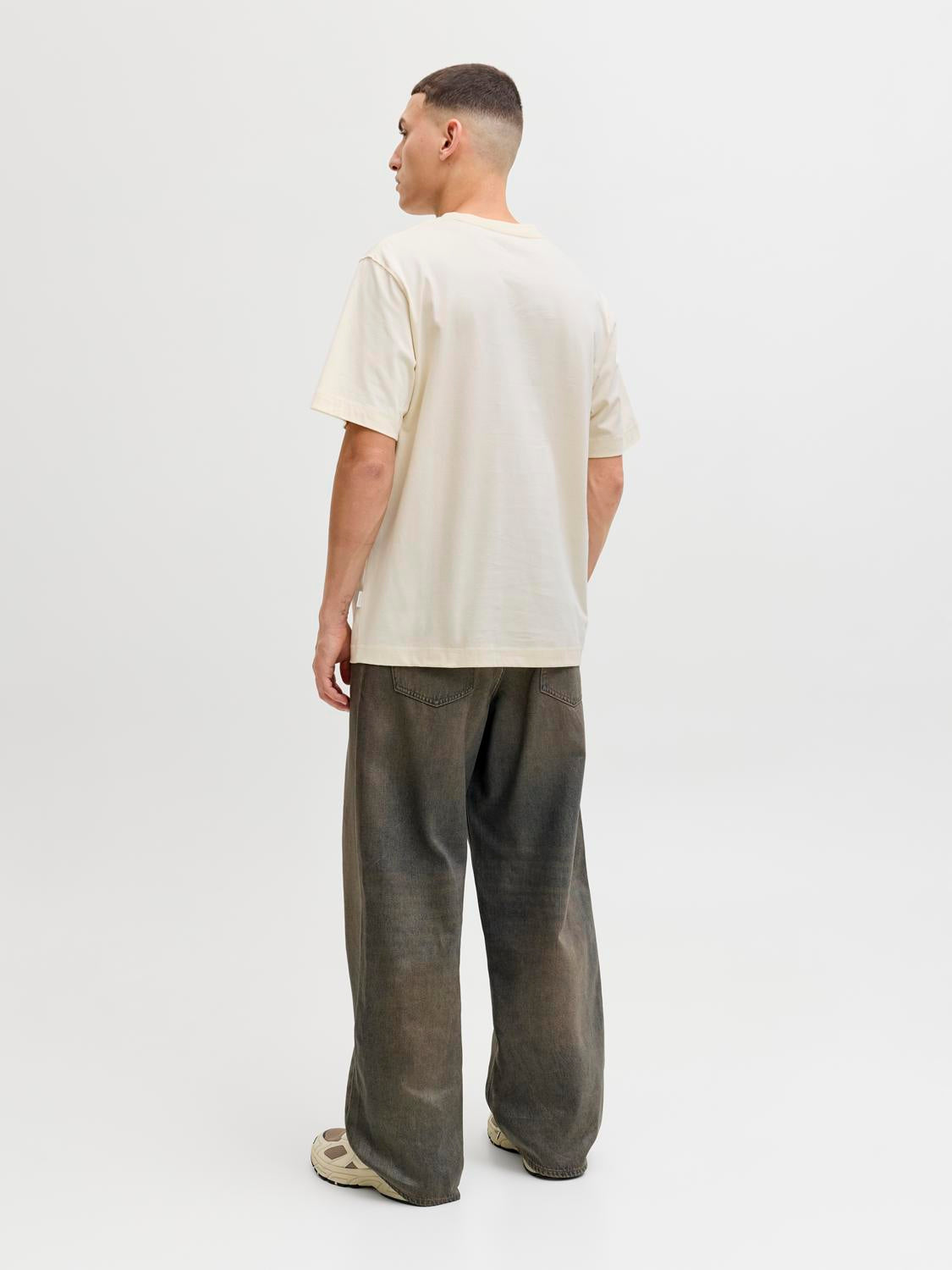 12291022ANTIQUE WHITE_4_P