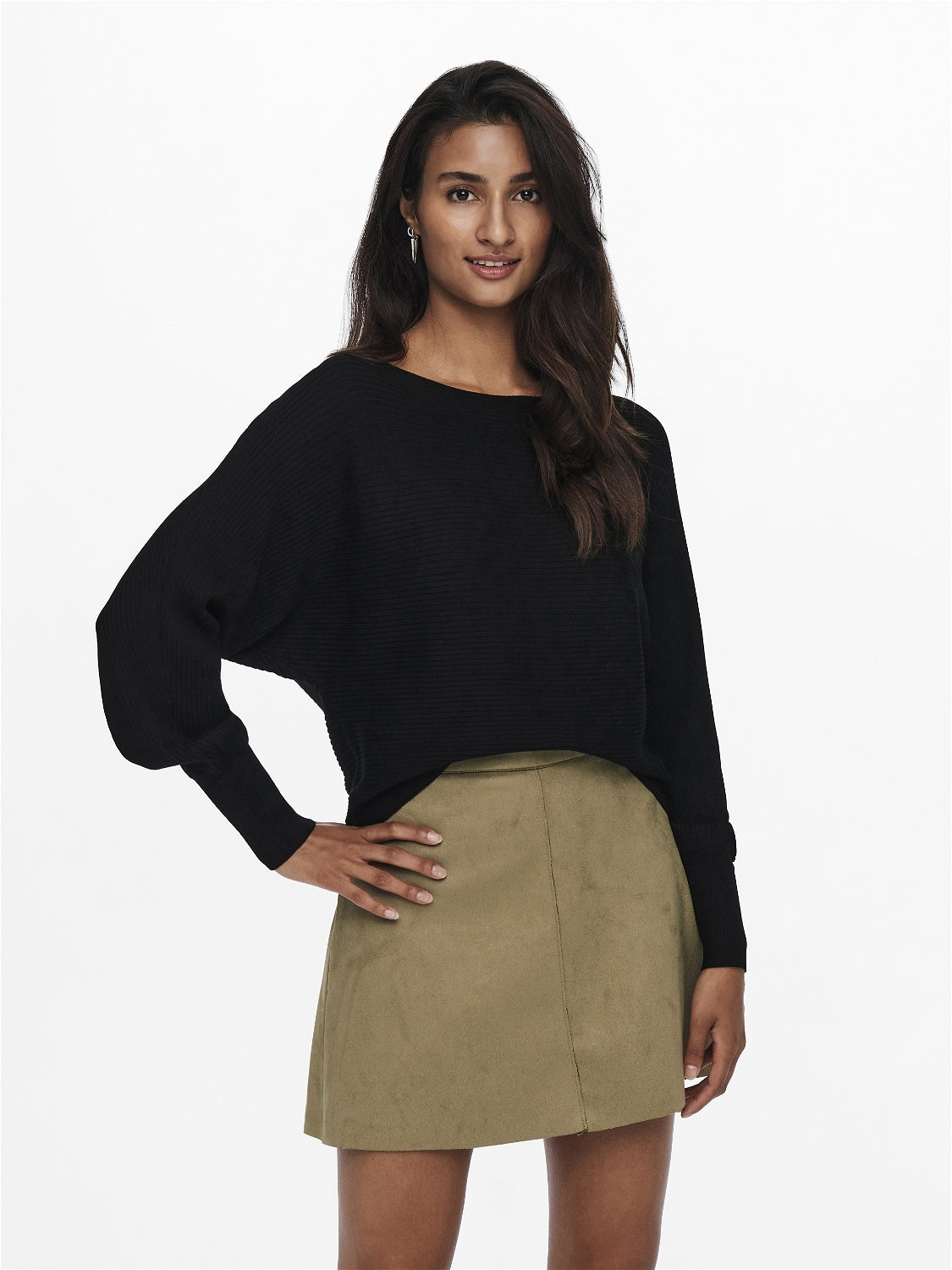 15226298BLACK_2_P