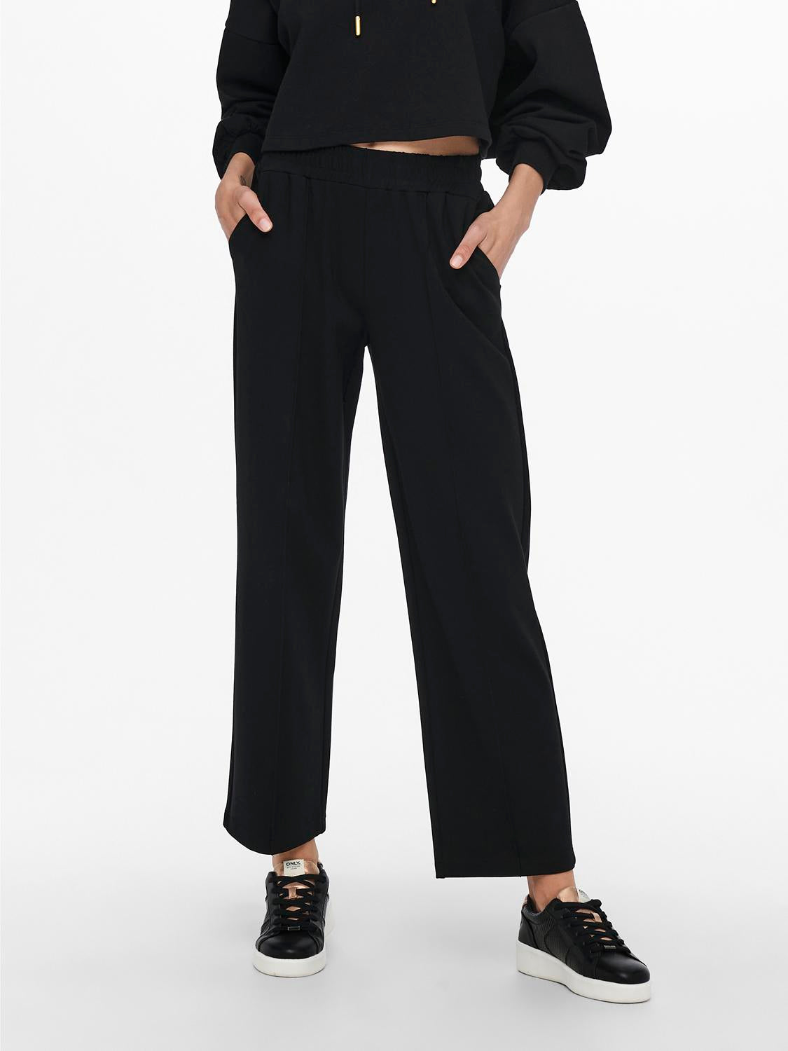 15235076BLACK_2_P