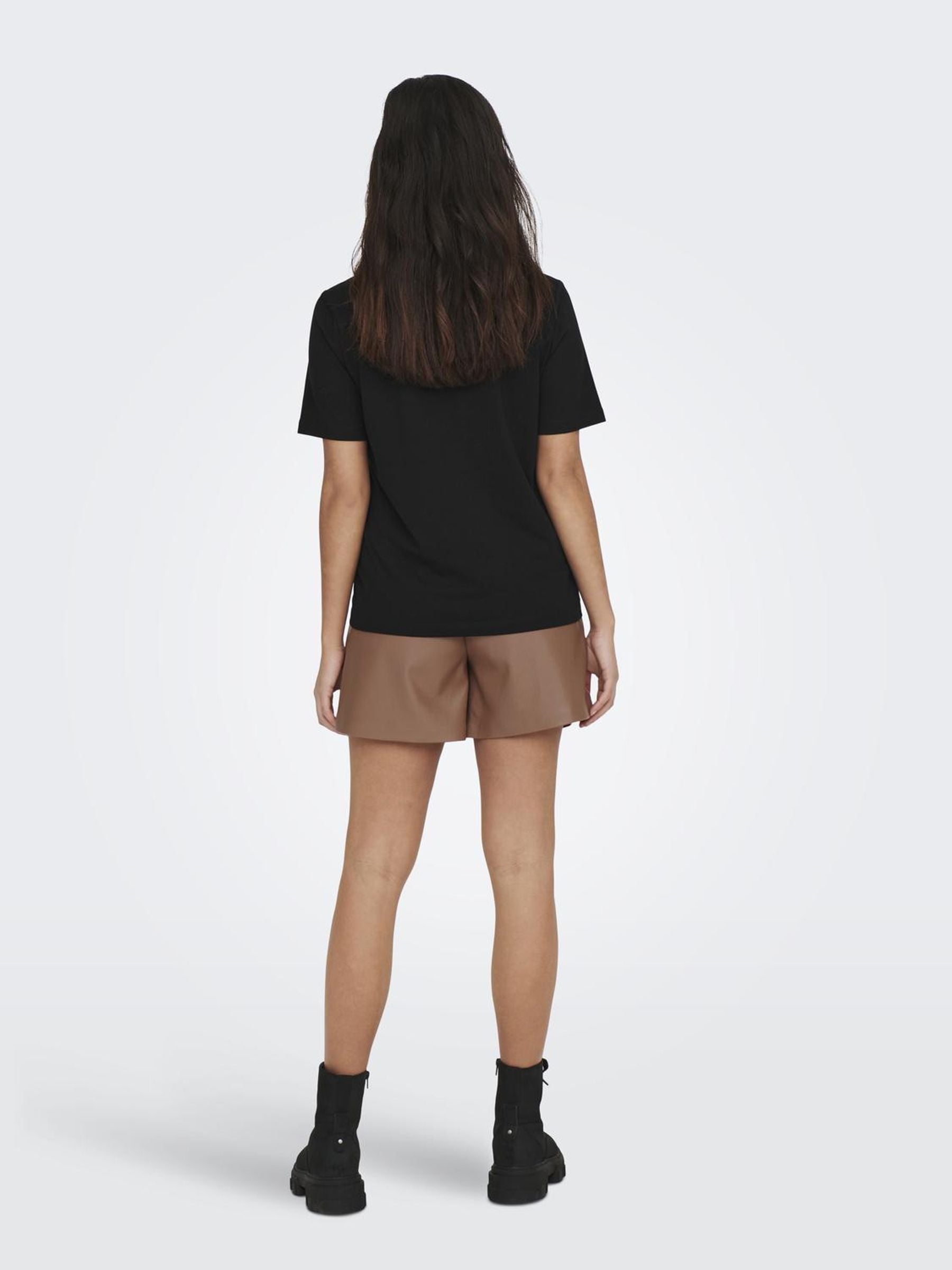 15270390BLACK_3_P
