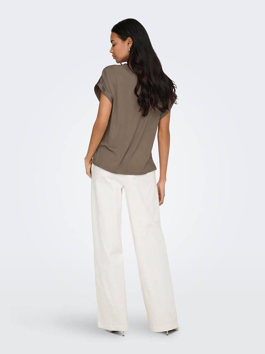 15303413WALNUT_5_P