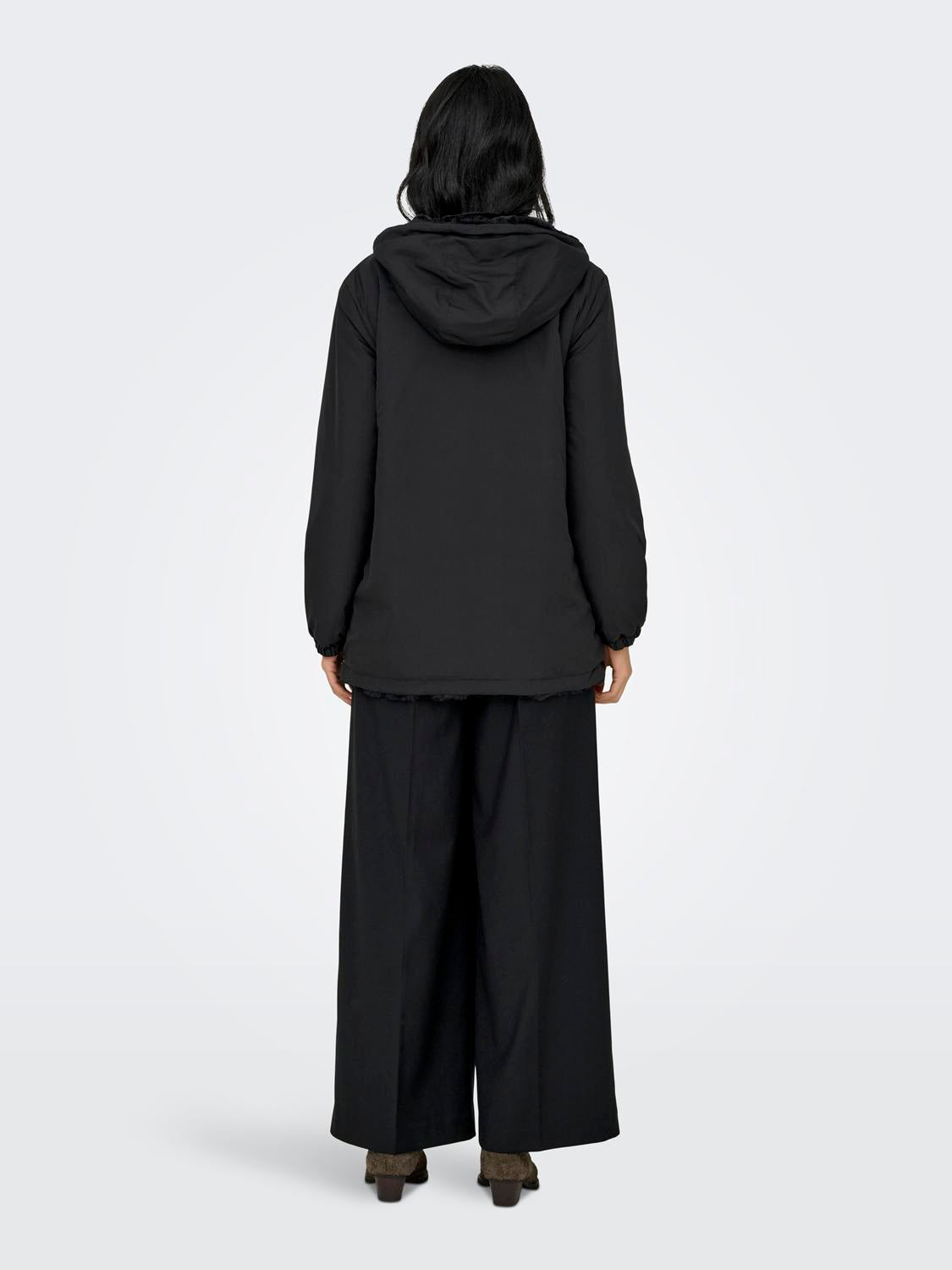 15312870BLACK()WBLACK FU_5_P