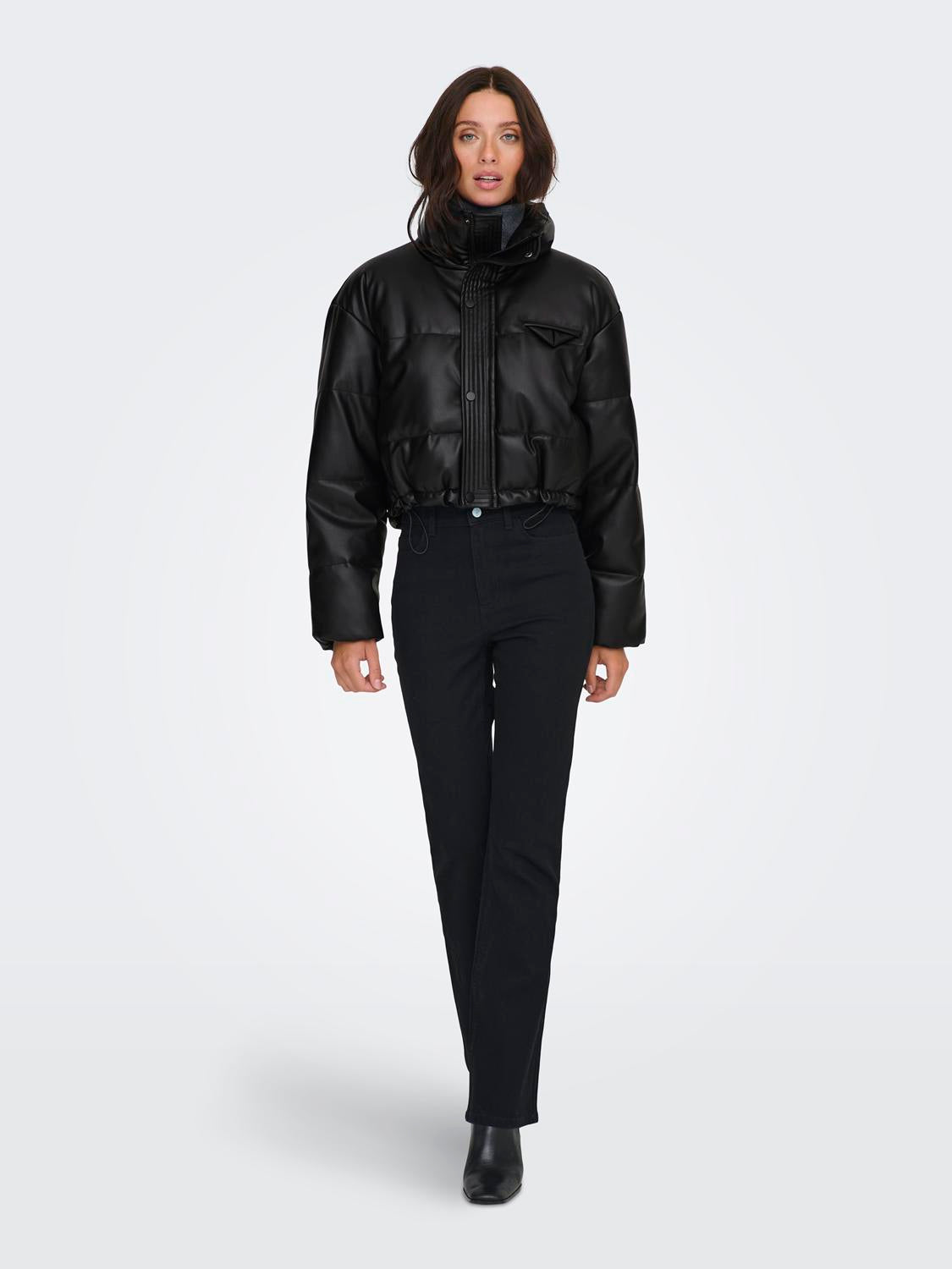 15349205BLACK_4_P