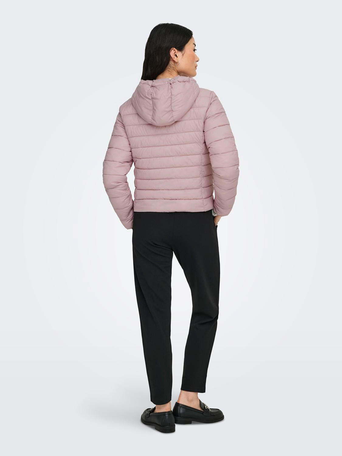 15352020BURNISHED LILAC_4_P
