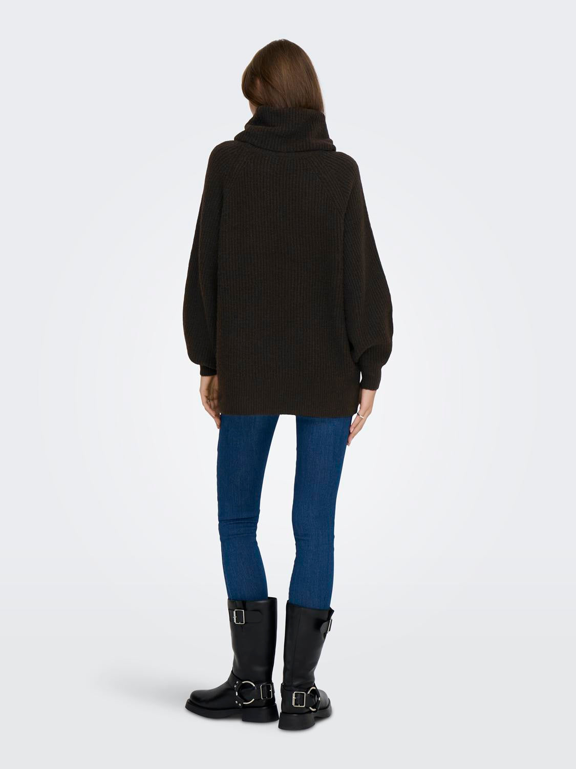 15353187CHOCOLATE TORTE_5_P