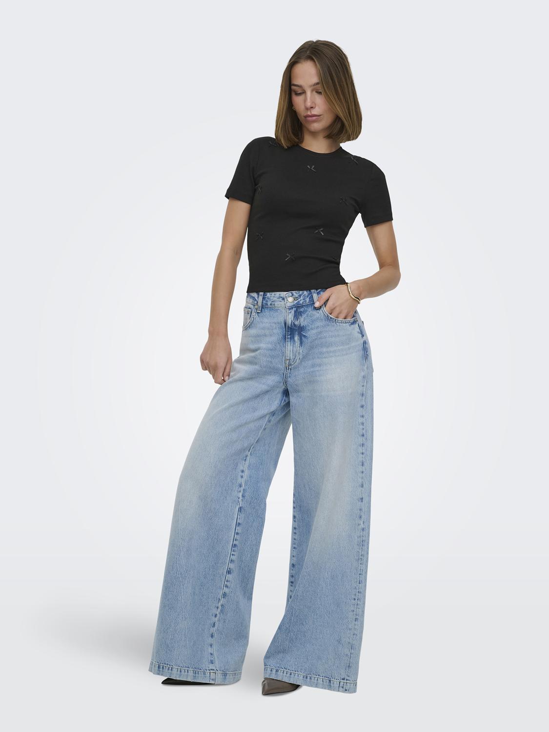 15369336BLACK_4_P