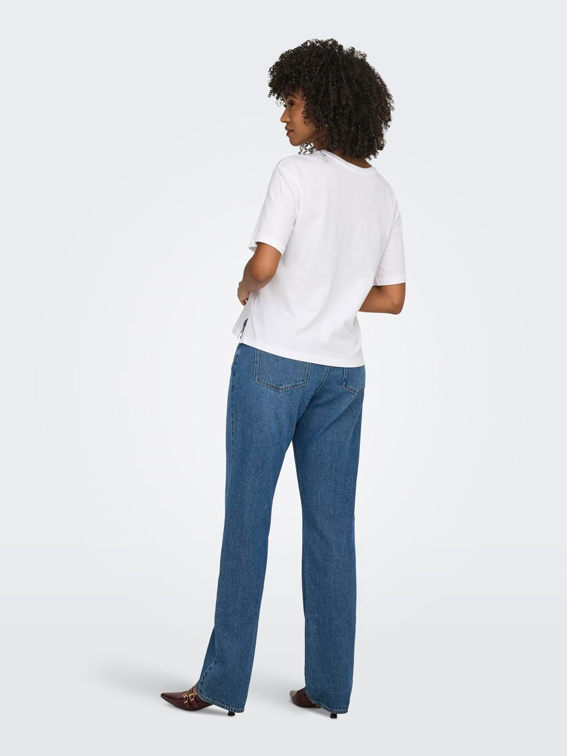 15372179BRIGHT WHITE()SUSAN INTERNA_4_P
