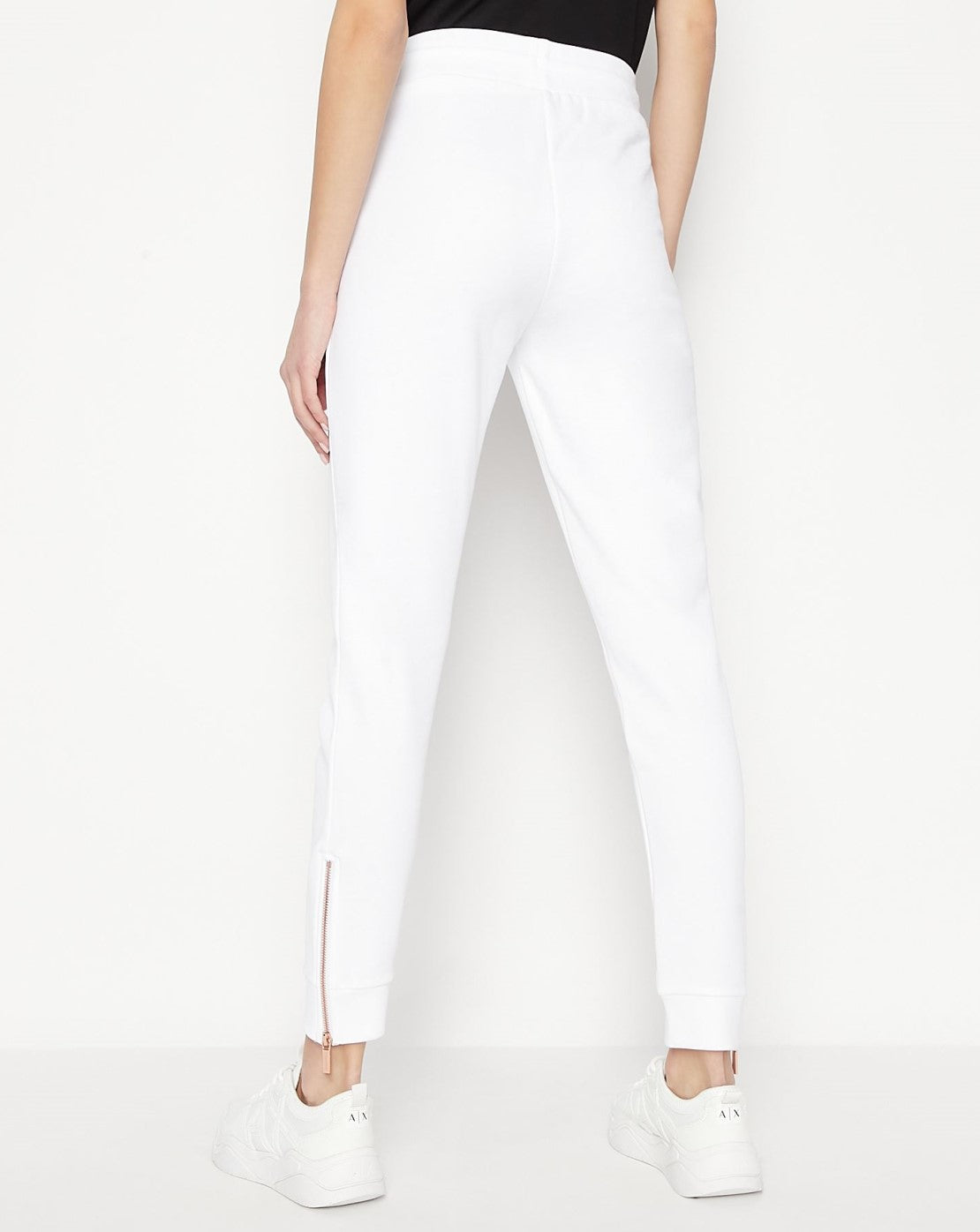 3LYP96 YJ4XZ1100 WHITE_2_P