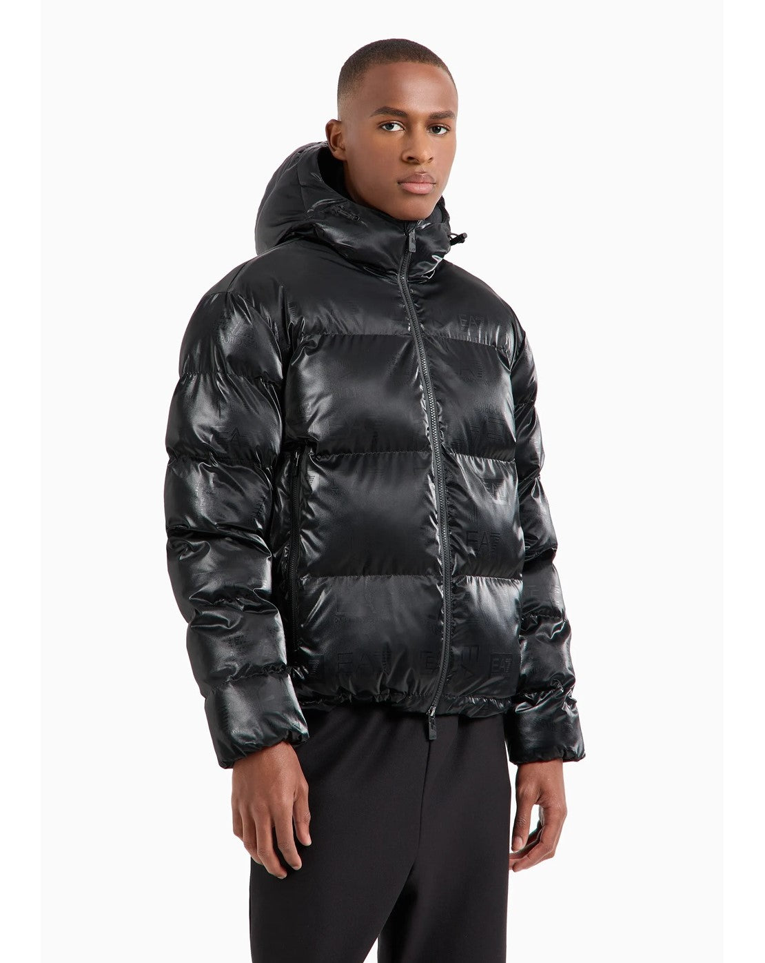 6DPB34 PNHMZ1200 BLACK_1_P