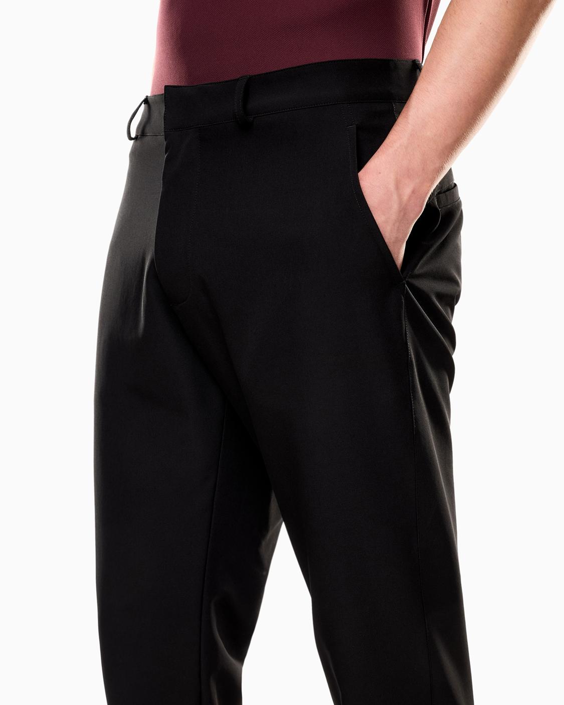 7M000195 AF13554UC001 BLACK_4_P