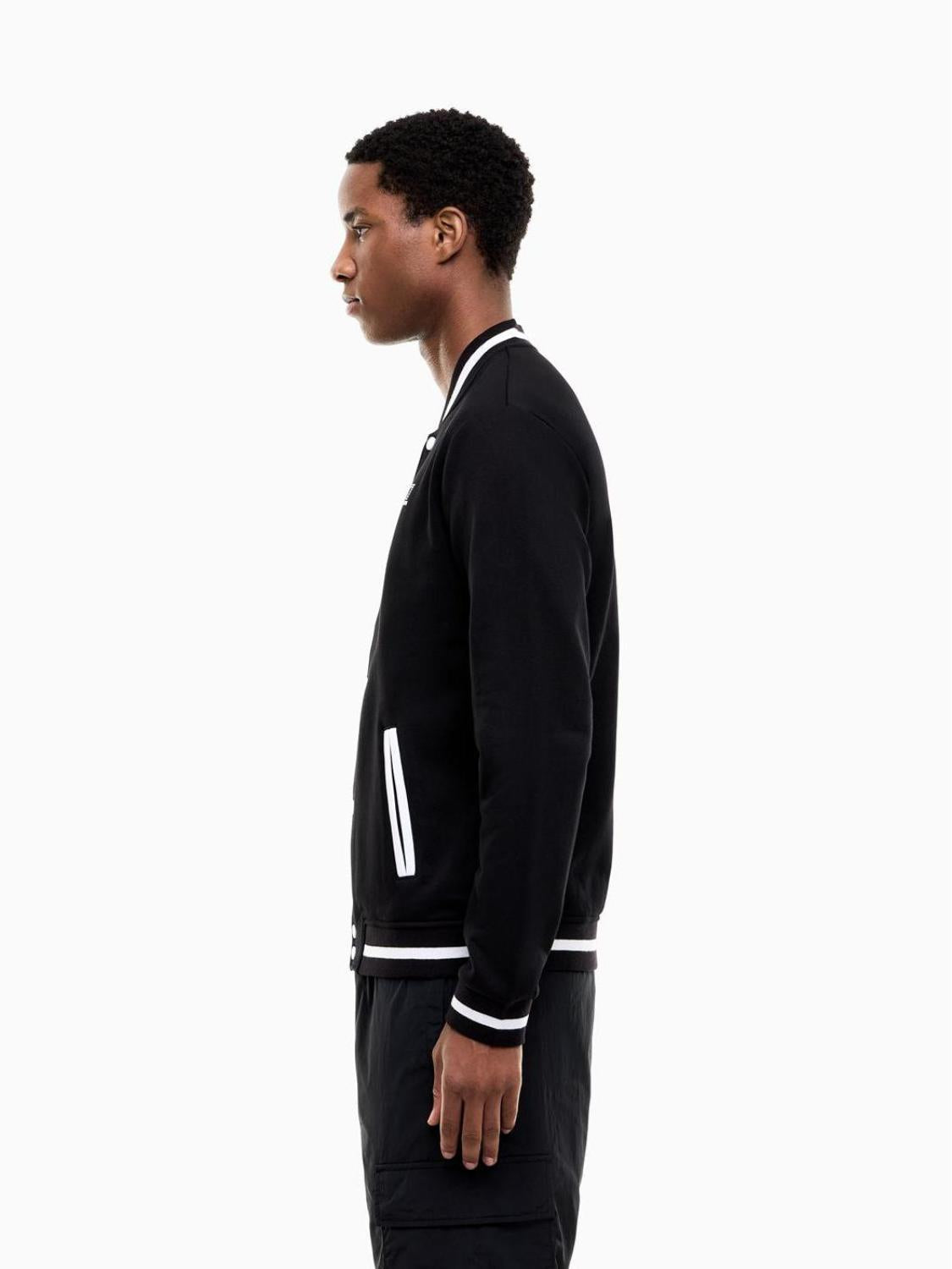 7M002146 AF10377UC001 BLACK_5_P