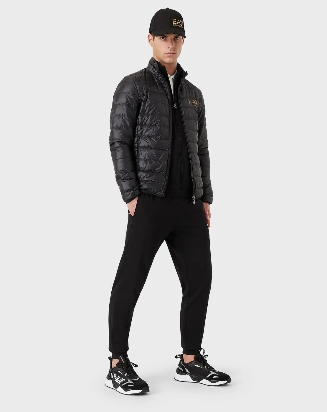 8NPB01 PN29Z0208 BLACK_2_P