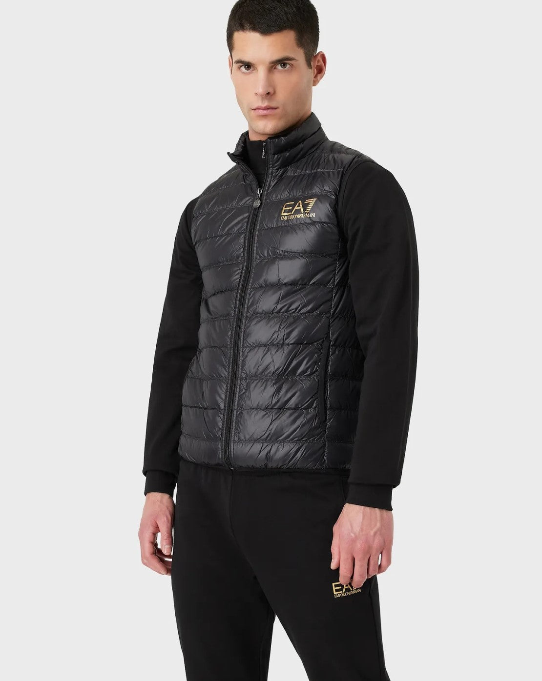 8NPQ01 PN29Z0208 BLACK_5_P