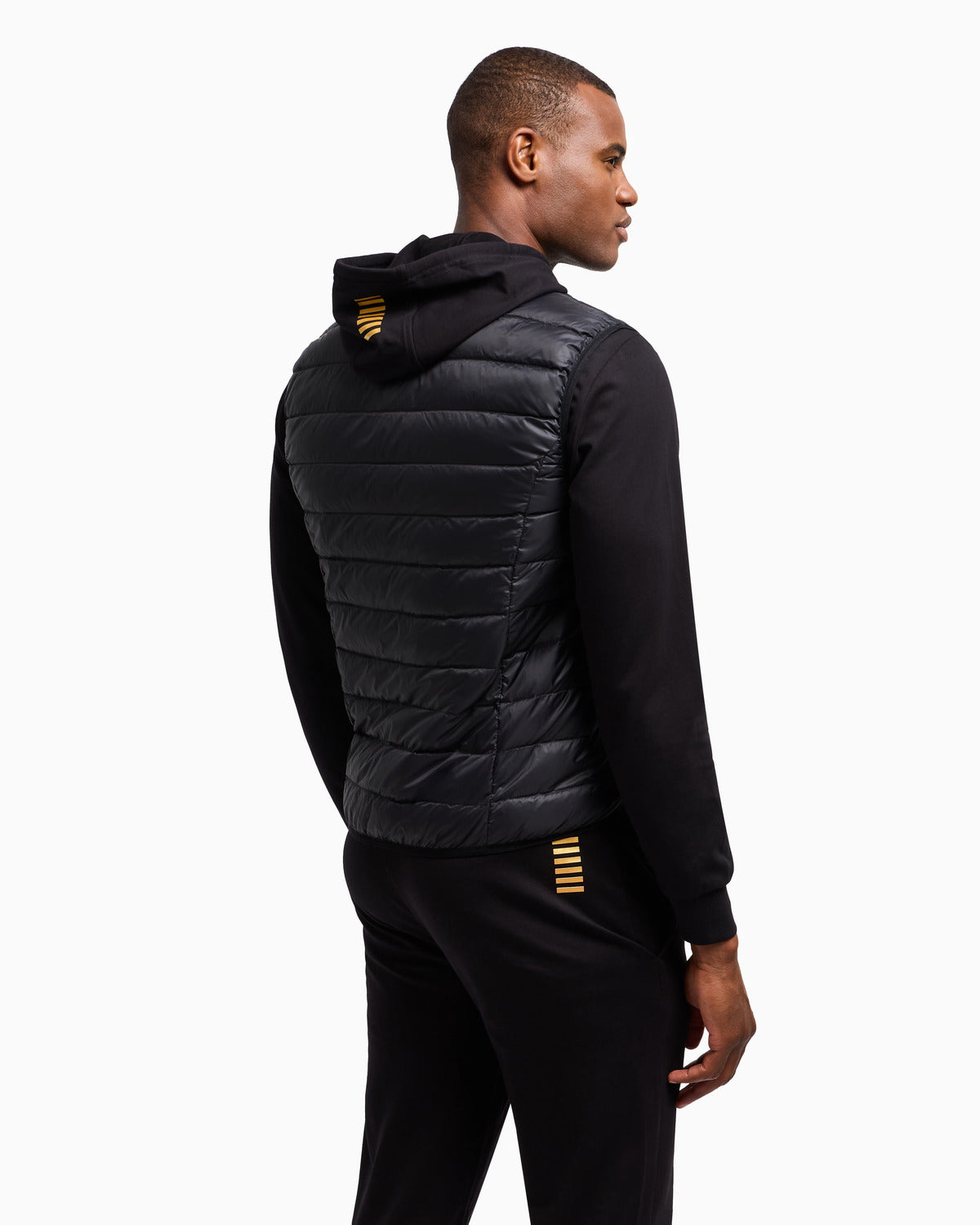 8NPQ06 PNGPZ1200 BLACK_2_P