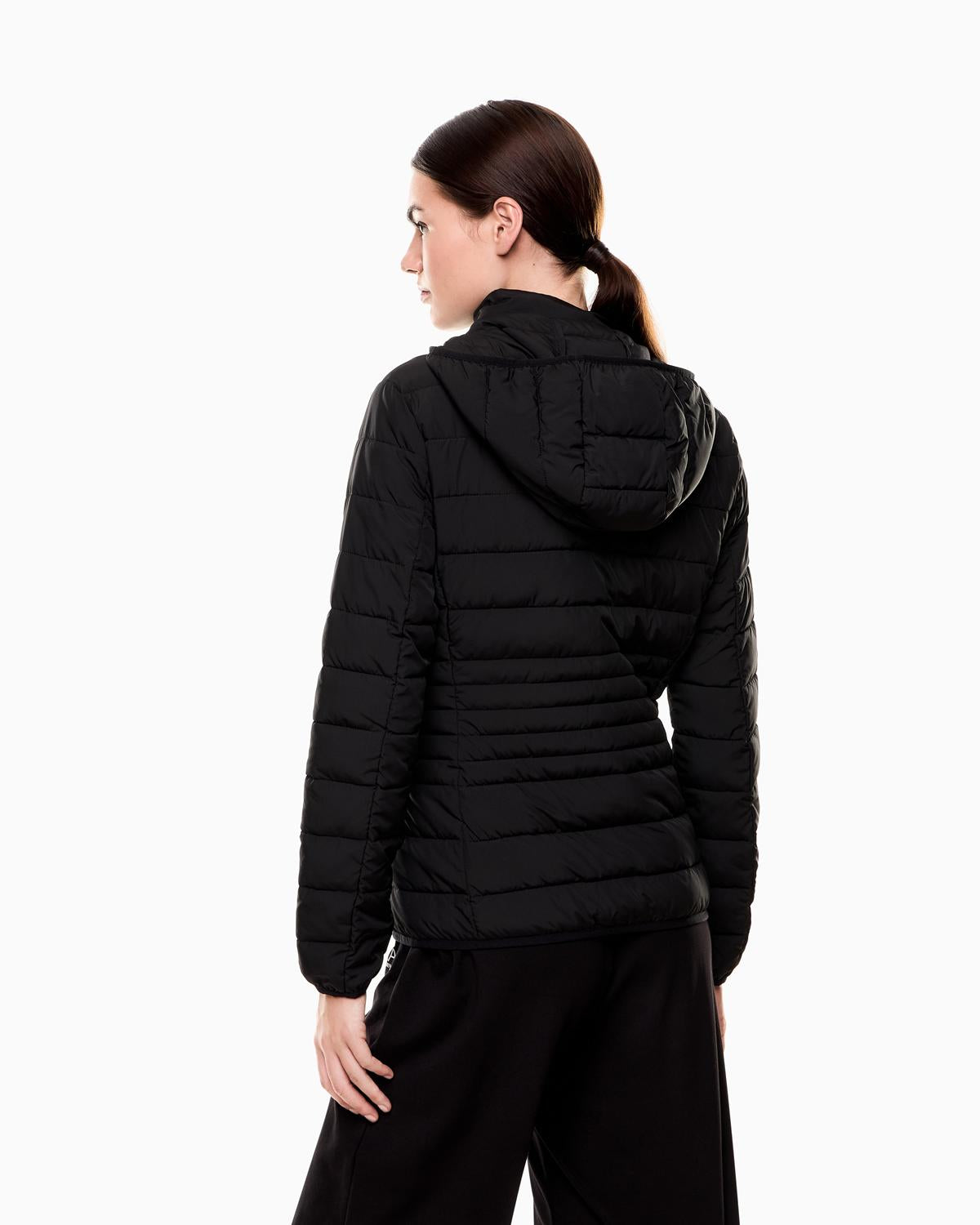 8NTB23 TNF8Z0200 BLACK_2_P