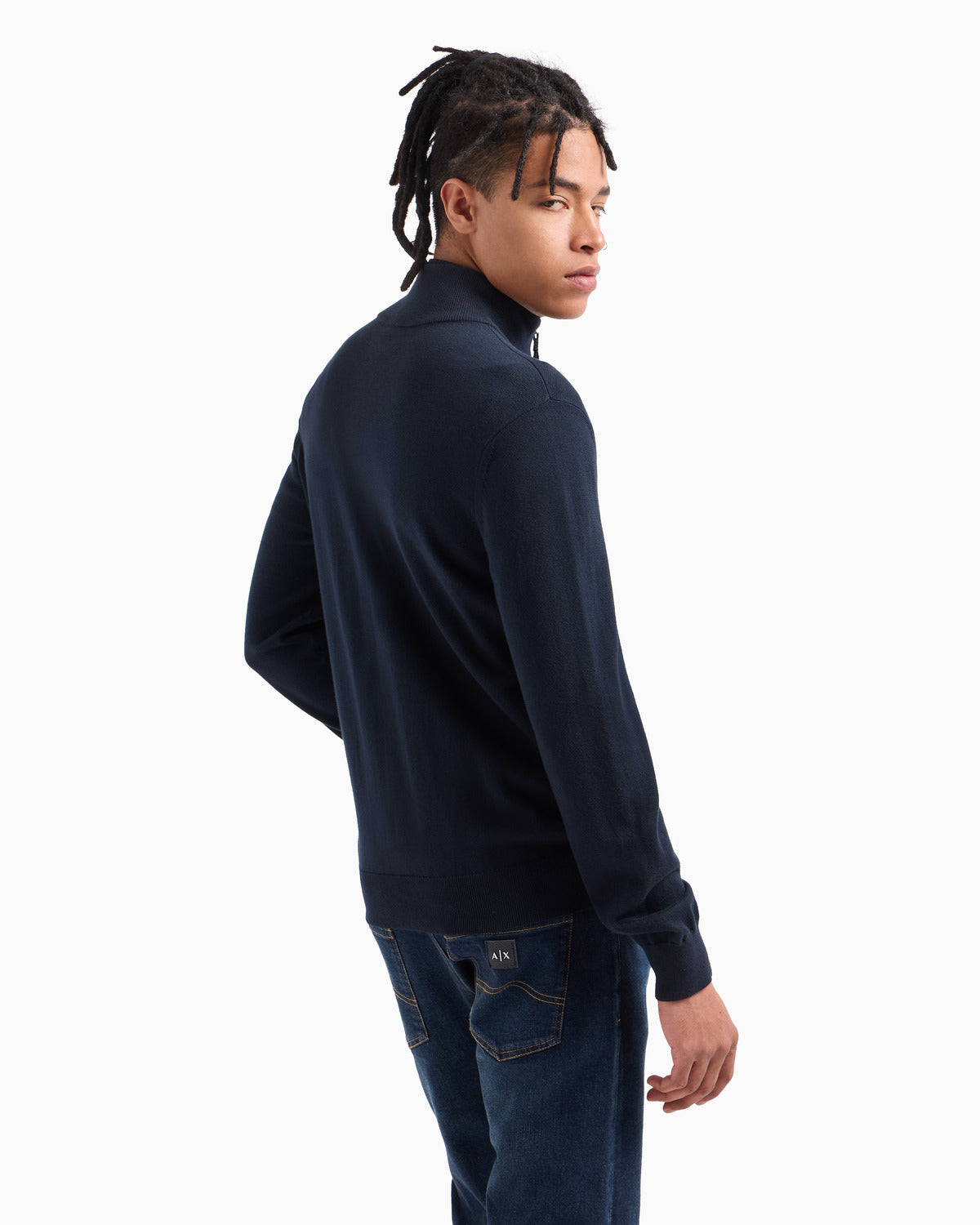 8NZE4D ZM8CZ1510 NAVY_2_P