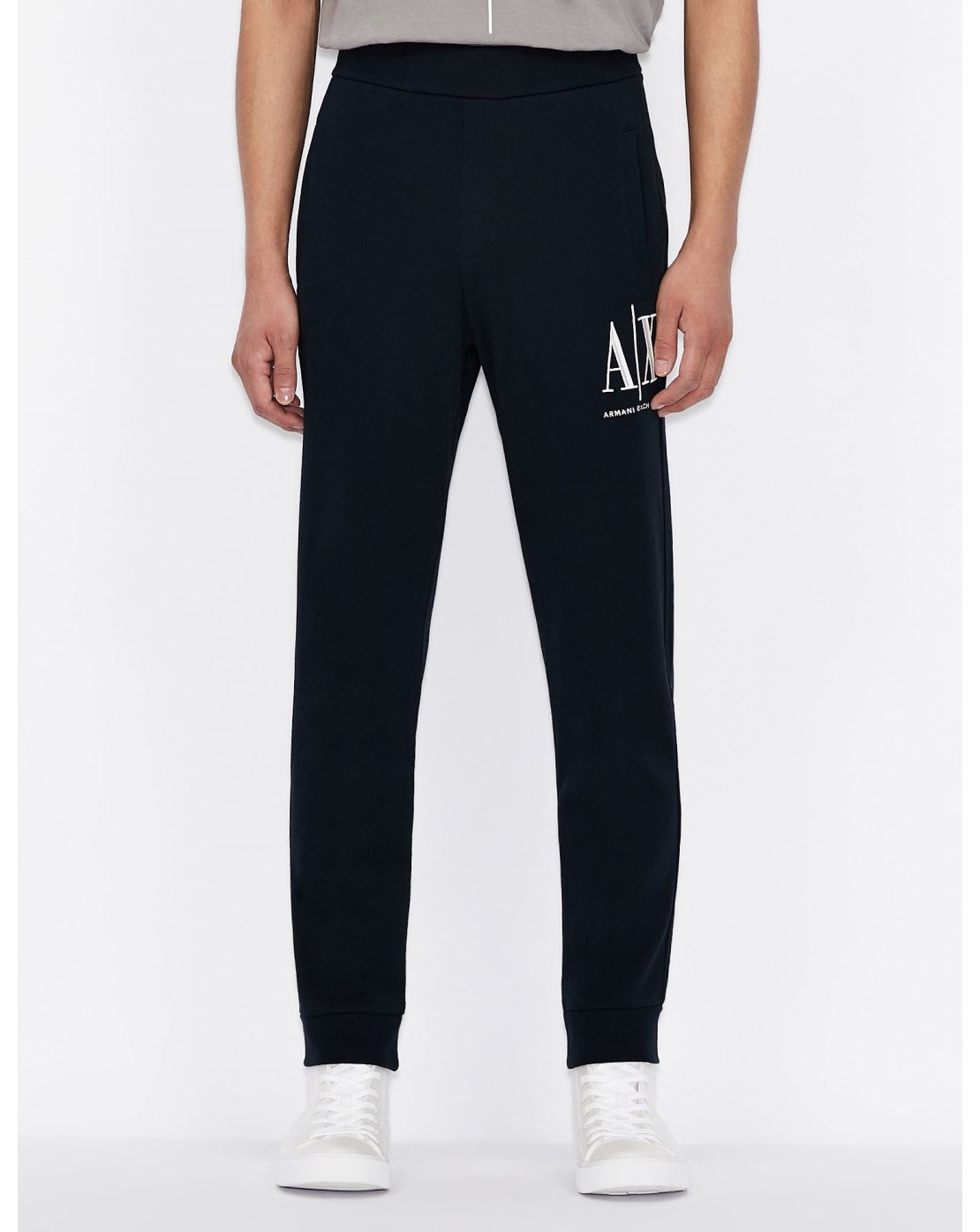 8NZPPA ZJ1ZZ1510 NAVY_1_P