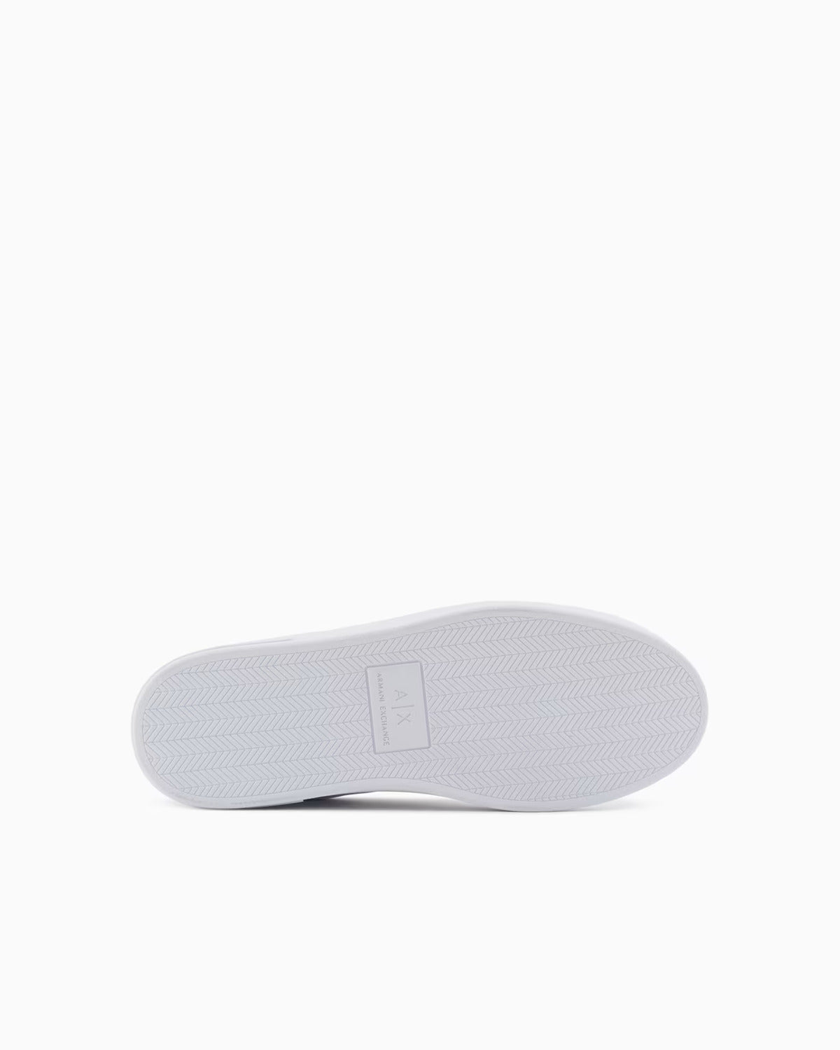 XM000141 AF11912U0002 BRILLIANT WHITE_5_P