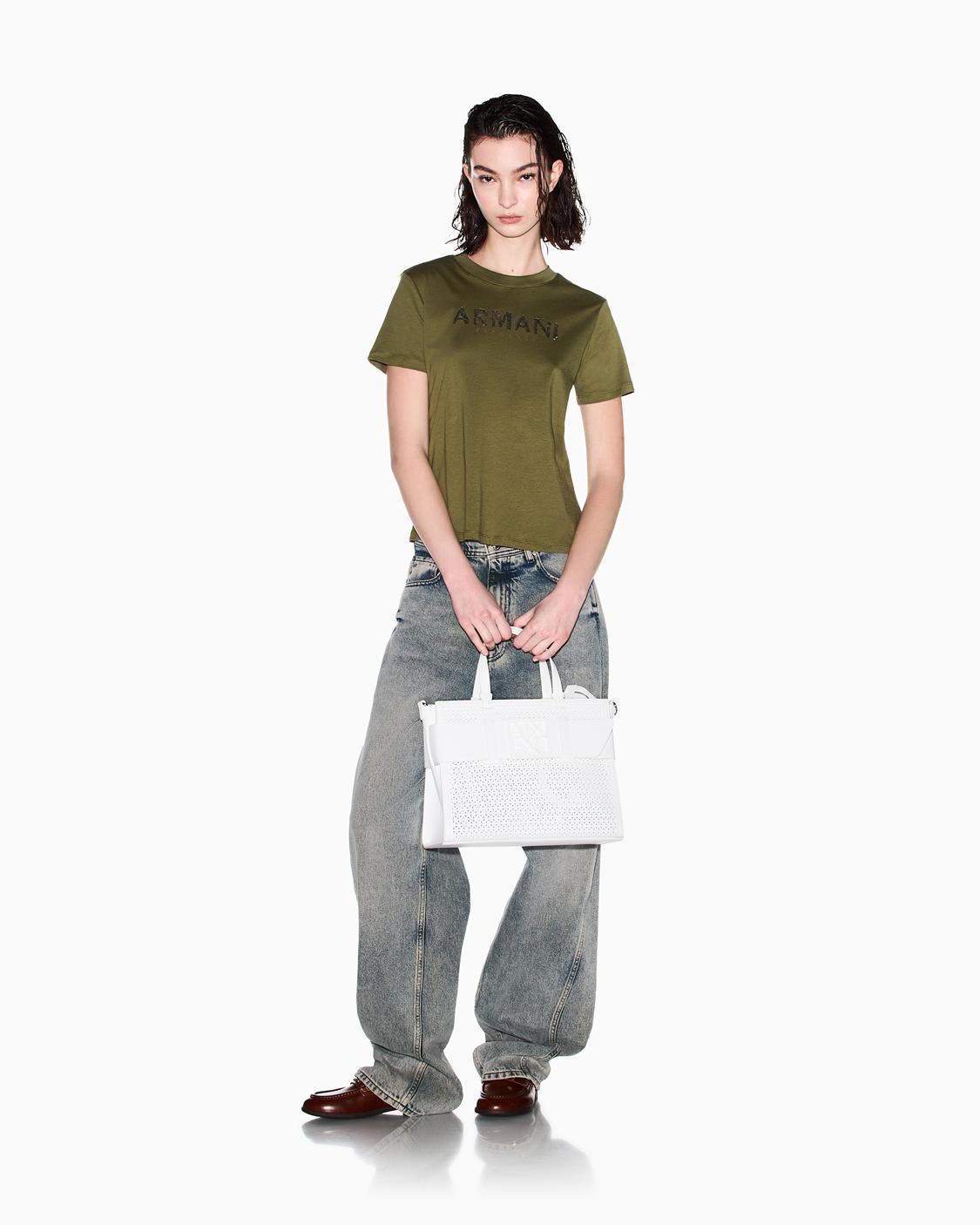 XW002340 AF10358U7043 SAVANNA_3_P