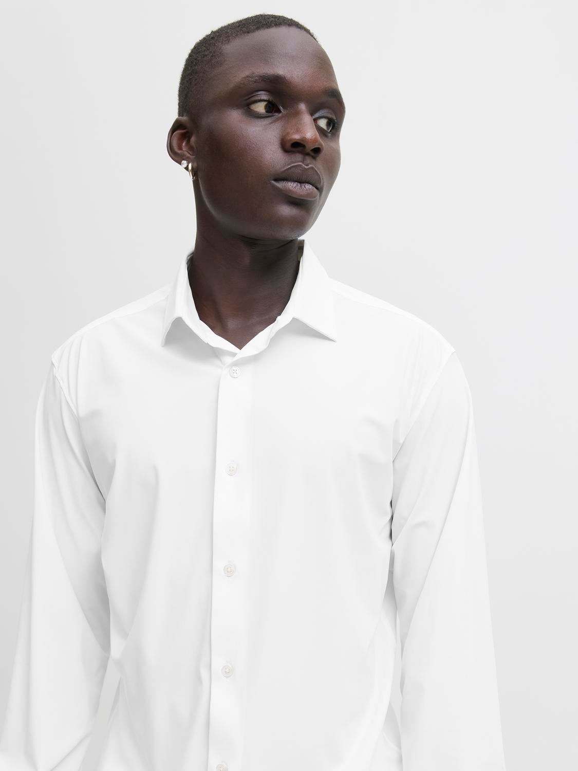 12282199WHITE_4_P