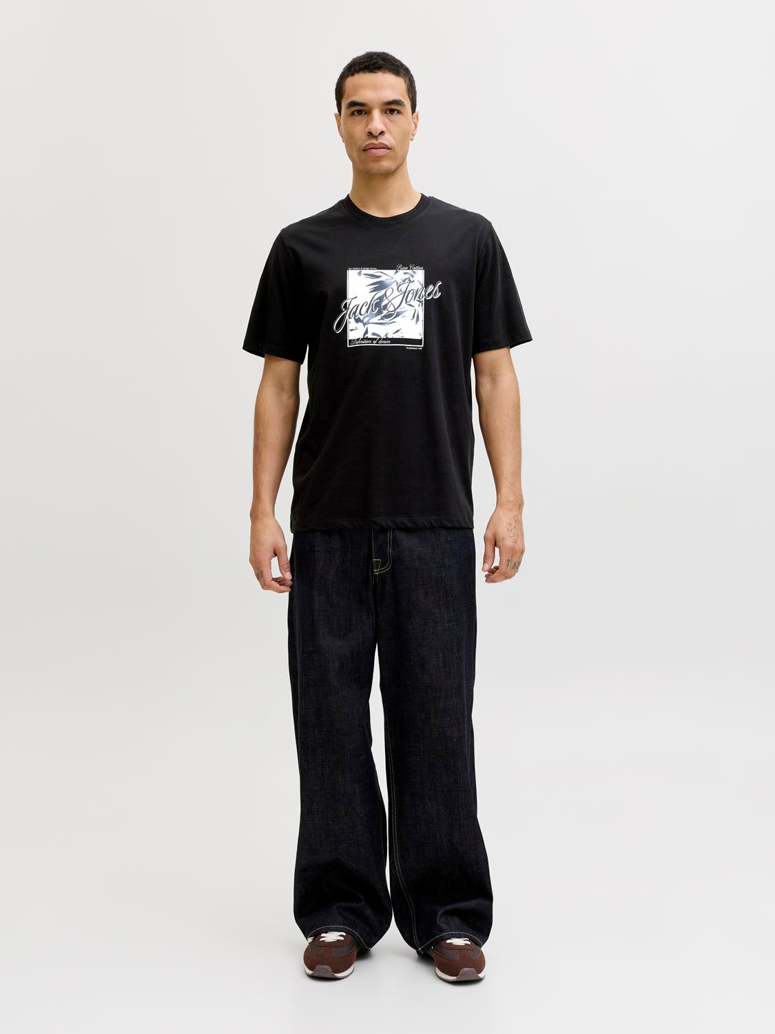 12288088BLACK_5_P