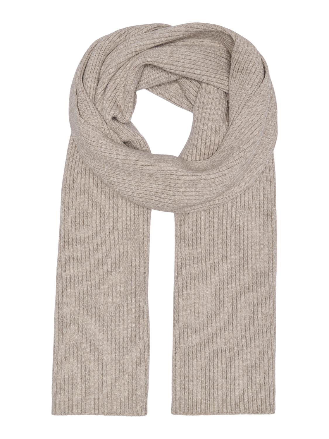 15274340MOCHA MERINGUE