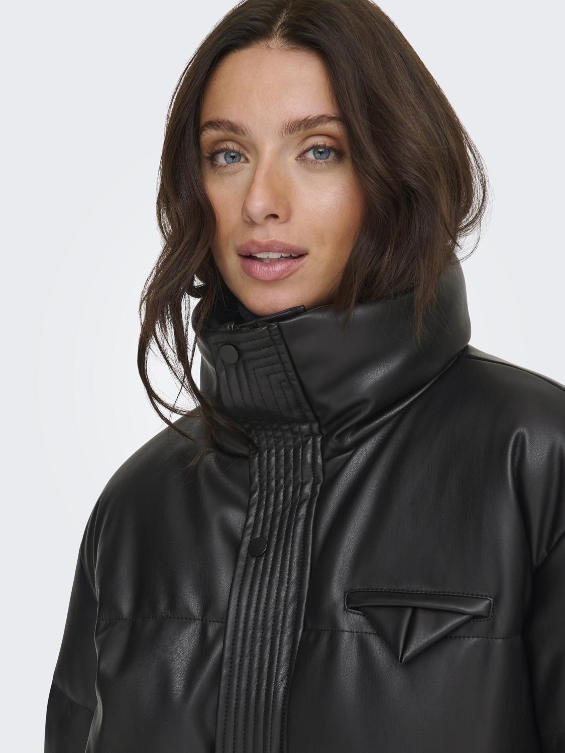 15349205BLACK_7_P