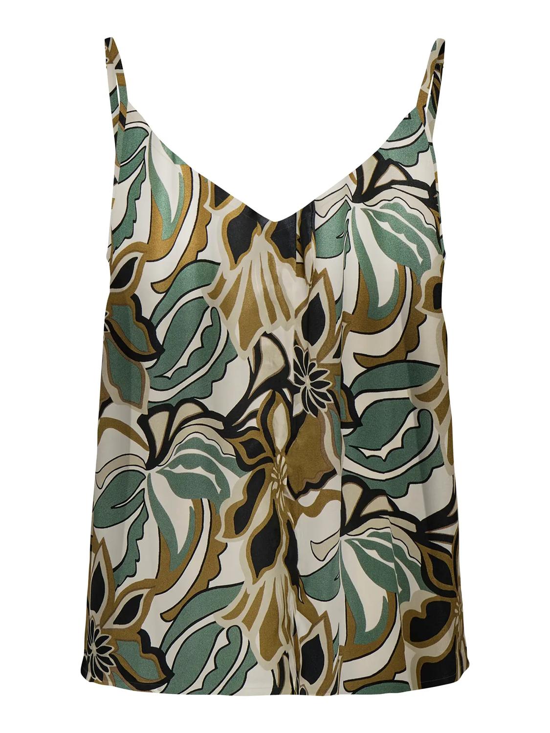 15367638LAUREL WREATH