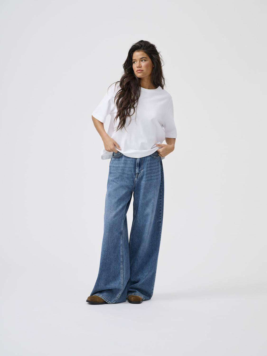 15369052MEDIUM BLUE DENIM_4_P