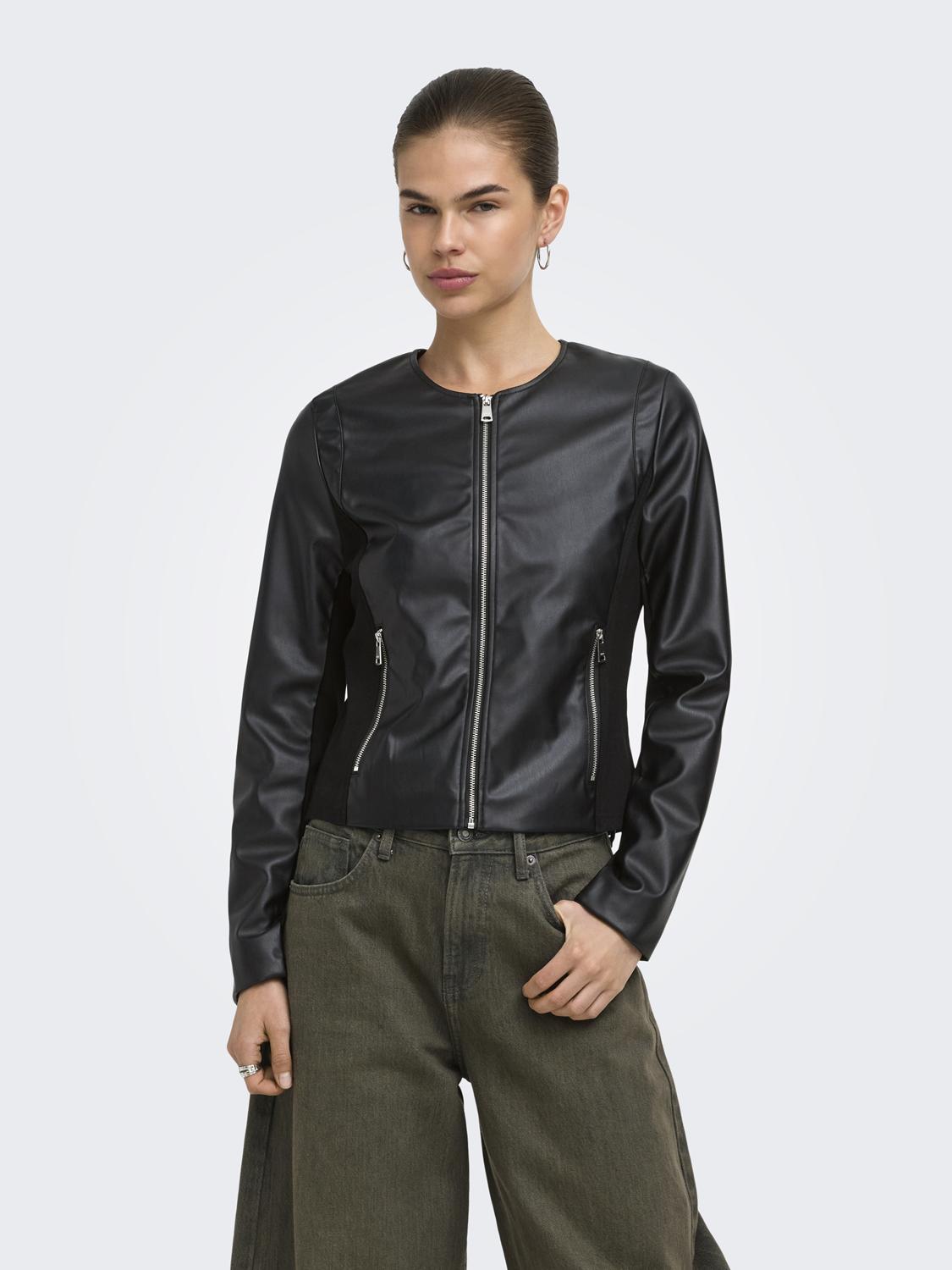 15373291BLACK_2_P