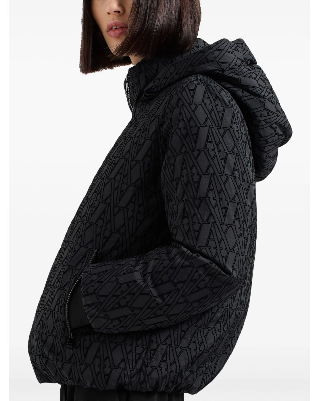 6DYB07 YN2UZ1200 BLACK_3_P