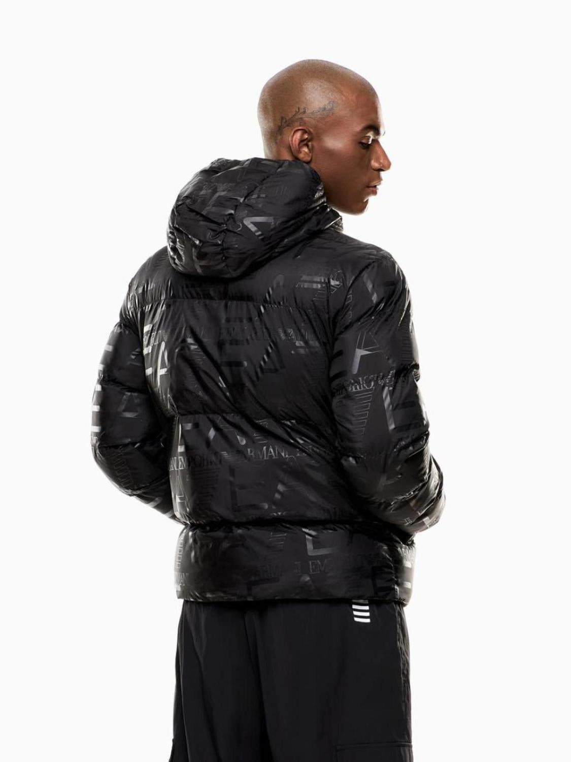 7M000697 AF15969UC001 BLACK_2_P