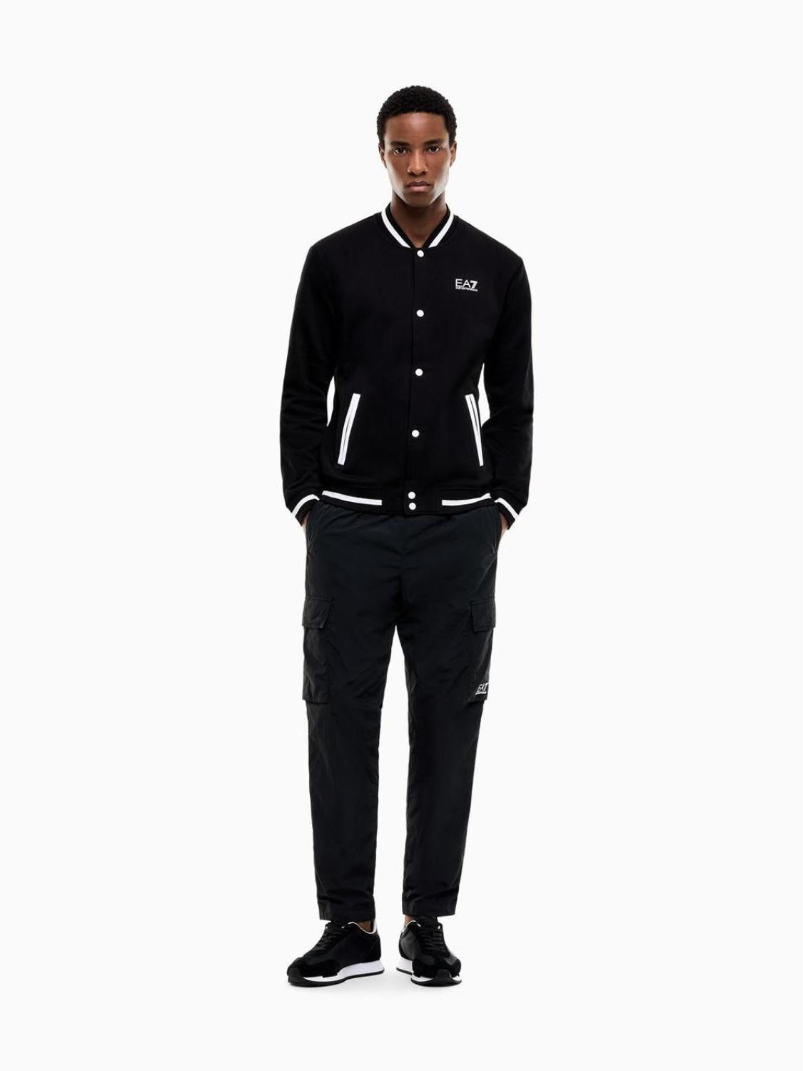 7M002146 AF10377UC001 BLACK_4_P