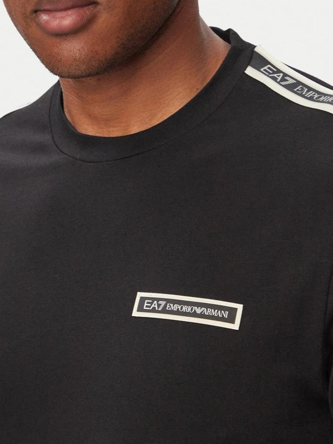 7M002189 AF10373UC001 BLACK_4_P