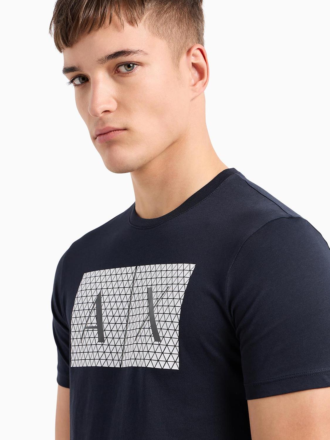 8NZTCK Z8H4Z91510 NAVY_3_P